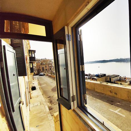 Oasis 22 Savynomad Harbour Residences Wow Views 발레타 외부 사진