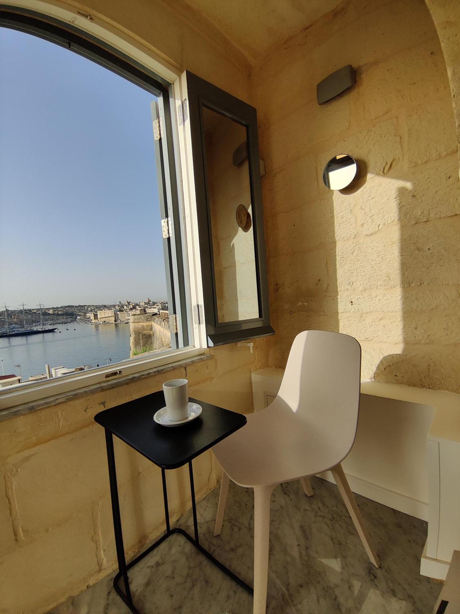 Oasis 22 Savynomad Harbour Residences Wow Views 발레타 외부 사진